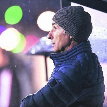 Hungrig im Niemandsland - «Ob ich nächste Saison Trainer in Wohlen bin, steht in den Sternen»: FCW-Trainer Ryszard Komornicki. Bild: awa