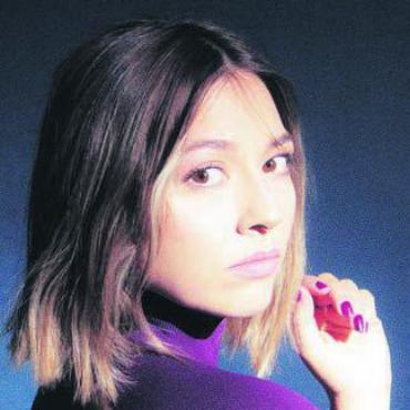 «Dann entsteht Magie» - Die 25-jährige Anina Kühnis begeistert mit ihrer vielseitigen Stimme. Bild: pd