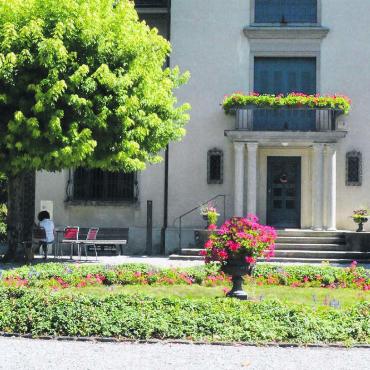 Umsiedlung braucht viel Geduld - Das Traulokal im Strohmuseum im Park ist das mit Abstand beliebteste Traulokal ausserhalb des Zivilstandsamtes. Bild: pd