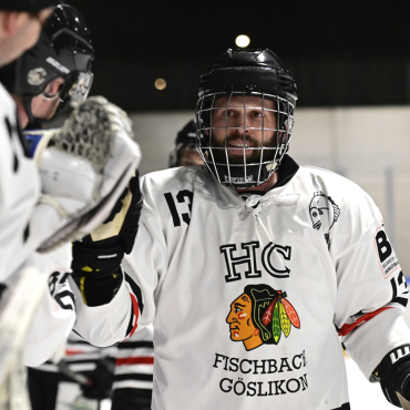 Eishockey: Fi-Gö steht im Final - Mit vier Toren und einem Assist der Matchwinner bei Fi-Gö: Spielertrainer Michel Simmen. Bild: Alexander Wagner.