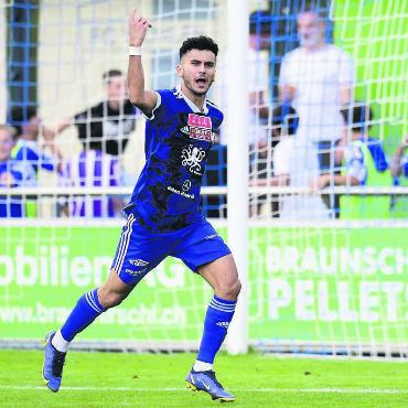 Trainer hörte zuerst nichts Gutes - In der ersten Cuprunde verwandelt Kerem Kursun den entscheidenden Penalty gegen Kreuzlingen und sorgt so für das Weiterkommen der Wohler. Innerhalb einer Saison ist der Waltenschwiler unverzichtbar geworden für den FCW. Bild: Archiv/awa