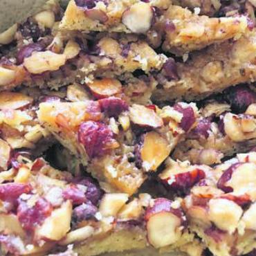 TIPP DER WOCHE - Schnell gemacht und dazu noch sehr fein: Anis-Haselnuss-Ecken. Bild: ake