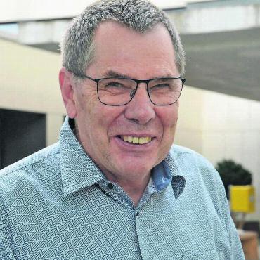 Immer wieder Pionier gewesen - Er geht mit einem lachenden und einem weinenden Auge. «Es fällt mir schwer, die Menschen hier zurückzulassen. Umgekehrt freue ich mich sehr, endlich mehr Zeit für mich zu haben», sagt René Kuhn. Bild: Chregi Hansen