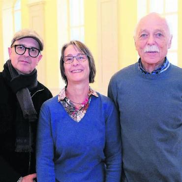 Holz, aus dem die Träume sind - Das Leitungsteam von «The Muri Competition», von links: Renato Bizzotto (Gesamtleitung und künstlerischer Leiter), Jolanda Covo (Administration) und Peter Müller (Projektkoordination). Bild: zg