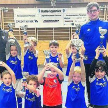 Das schwerste Team gewinnt - Die F-Junioren des FC Wohlen durften jubeln.