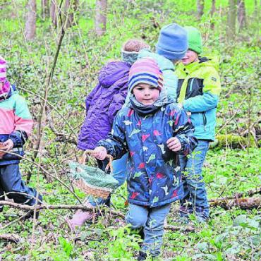 Bunt und gut versteckt - Der Anlass erfreut sich immer grösserer Beliebtheit. Bild: mo