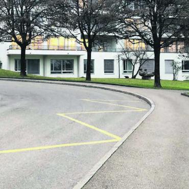 Bequem im Bus zum Spital - Das Spital Muri erhält den langersehnten regelmässigen ÖV-Anschluss. Bild: pd