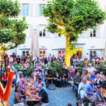 Die perfekte Jubiläumsparty - Ein Höhepunkt der Jazz Night beim «Marco Polo»: Estella Benedetti & Band mit einem sackstarken Auftritt. Bild: Simon Huwiler