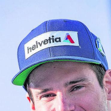 Ski-Star wagt sich auf den Töff - Er holte Silber an der WM 2021. Der Italiener Luca De Aliprandini (Freund von Michelle Gisin) startet in Muri. Bild: Freshfocus