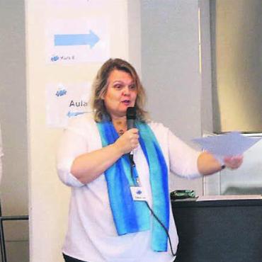 Kapazität ausgeschöpft - Belinda Lowe (Mitte) – sie ist seit der ersten Austragung in der Organisation dabei – freute sich über die riesige Teilnehmerzahl und sie stellte gleich zu Beginn das OK vor.