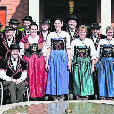 Eine glatte 1 - Jodlerclub Echo vom Lindenberg nach dem gelungenen Auftritt in der Johanneskirche in Zug. Bild: zg