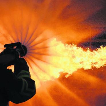 Mehr Technik-Freak als Künstler - Mit diesem Bild hat die Feuerwehr Rietenberg den Preis für das beste Aargauer Feuerwehrbild gewonnen. Gemacht wurde es von Christoph Rothlin anlässlich eines Postenlaufs. Bilder: Christoph Rothlin / zg