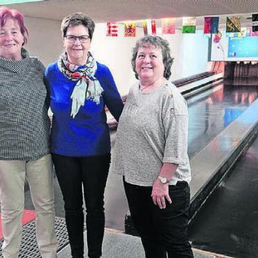 Um jeden Punkt gekämpft - Das Siegertrio bei den Damen (von links): Käthi Röthlisberger, Luzia Holenstein, Rita Schertenleib. Bild: zg