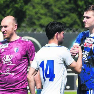 Kozlenko wird zum Teufel - Zwei Jahre lang hat Anatoliy Kozlenko (rechts) für den FC Wohlen gespielt. Jetzt soll er nach Deutschland wechseln. Bild: dm