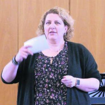 Wertvolle Unterstützung - Barbara Waldner, die Vorsitzende des Elternrats,, begrüsste die Gäste sowie die aktuellen und ehemaligen Mitglieder des Elternrats.