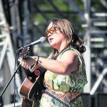 Grosse Party mit viel Freiamt drin - Tolle Stimme: Joya Marleen.