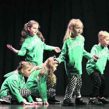Emotionen und tolle Menschen - Die sechs- bis achtjährigen Kids begeistern das Publikum.