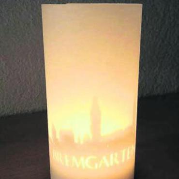 Bremgarten als Feuerstadt - ...oder Teelicht. Das Städtli eignet sich überall als Ziermotiv.