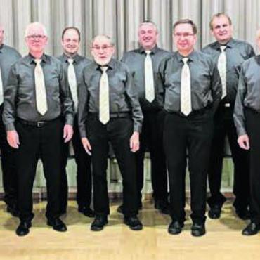 Zuhören und lachen - Der Männerchor Aristau zeigt seine Vielseitigkeit auch am Unterhaltungsabend. Bild: zg
