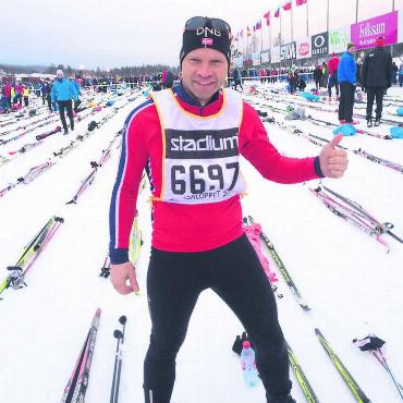 Lächelnder Ausdauerabwart - 2015 war Adrian Suter schon einmal am Wasalauf in Schweden mit dabei. Damals konnte er eine der begehrten Medaillen holen. Sein Ziel ist eine weitere Medaille. Bild: zg