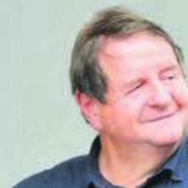 Müller-Drossaart tritt auf - Hanspeter Müller-Drossaart Bild: Archiv