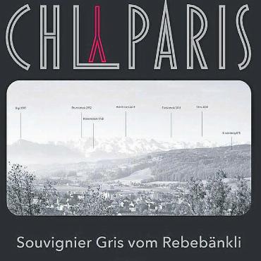 «Chly Paris» mit feinem Duft - Die Weinetikette des «Chly Paris, Jahrgang 2022» zeigt die Sicht in die Berge vom Alpenzeiger aus. Bild: zg