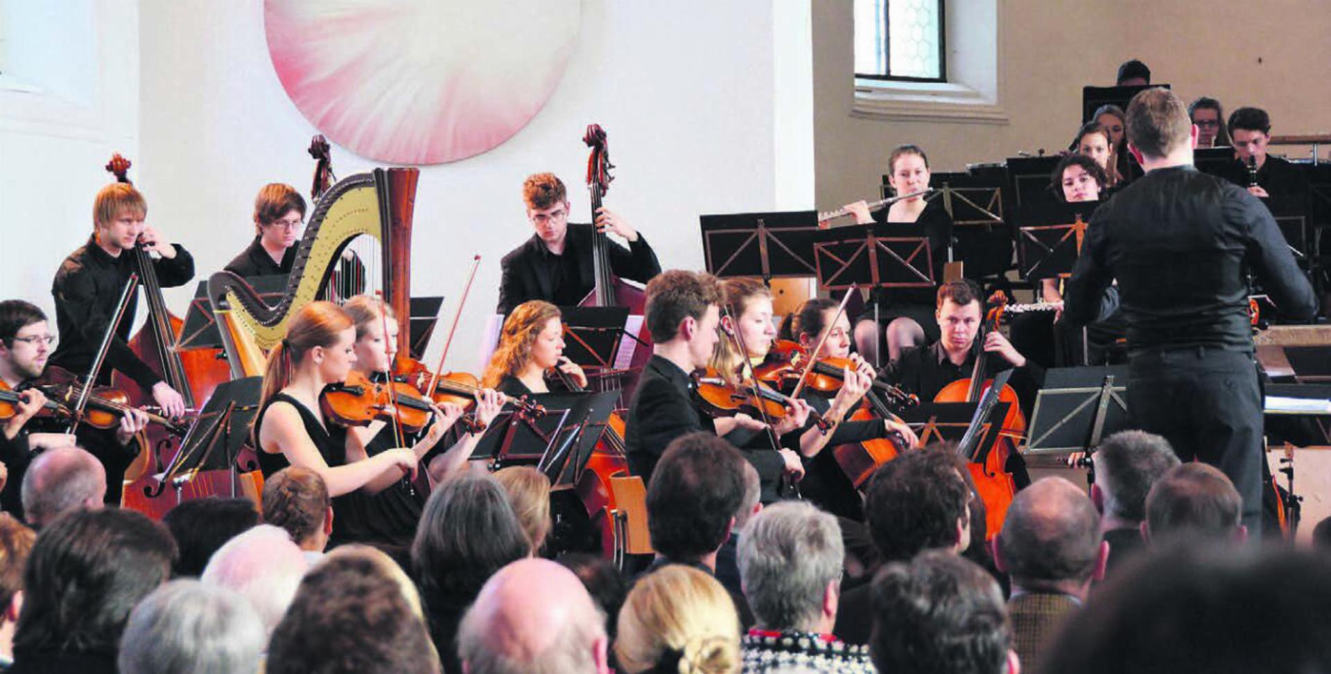 Das Jugendsinfonieorchester erhält vom Swisslos-Fonds für eine Probewoche mit anschliessender Tournee 110 000 Franken. Bild: Archiv
