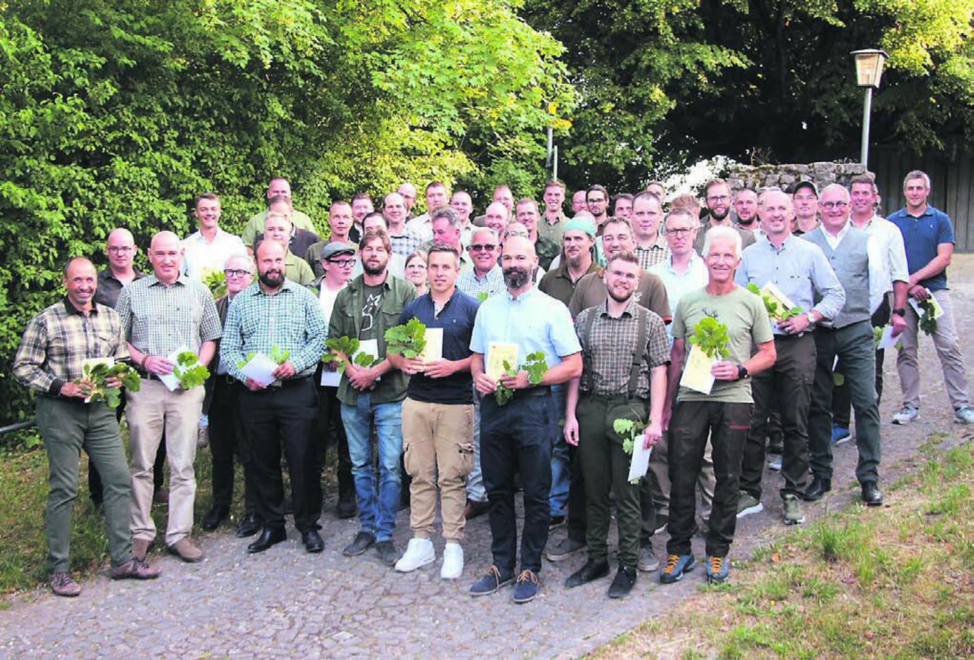 Im Aargau gibt es 58 neue Jäger und Jägerinnen, 57 von ihnen nahmen an der Brevetierung teil. Zuvor mussten sie eine sehr anspruchsvolle Ausbildung absolvieren und sowohl eine praktische wie theoretische Prüfung ablegen. Bild: pd