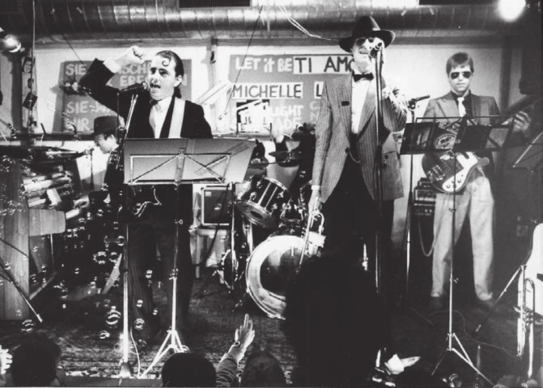 Ein Bild aus den Anfangszeiten: Die Bubbles starteten ihre Karriere im September 1983 als Theaterband, die Aufnahme stammt aus dem Jahr 1990.