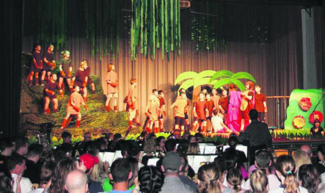 Das Musical «Dschungelbuch» begeistert das Publikum. Die Kinder waren intensiv in die Vorbereitungen involviert.