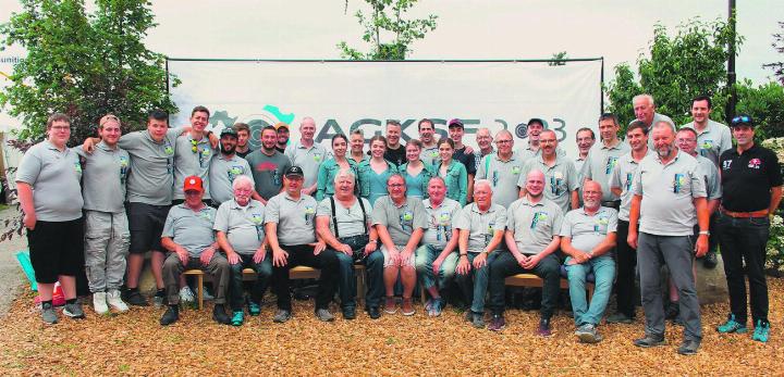 Die Teilnehmenden vom Schiessverein Gansingen zusammen mit den Ehrendamen vom AKSF 2023. Foto: zVg