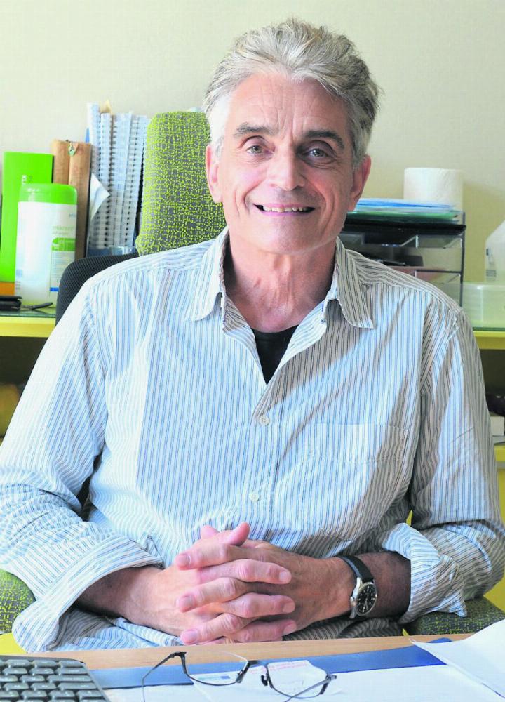 «Gebären ist etwas Ursprüngliches», sagt der Gynäkologe Stefan Schmid. Er schätzt, dass er zirka 1500 Kinder auf die Welt begleiten durfte. Foto: Janine Tschopp