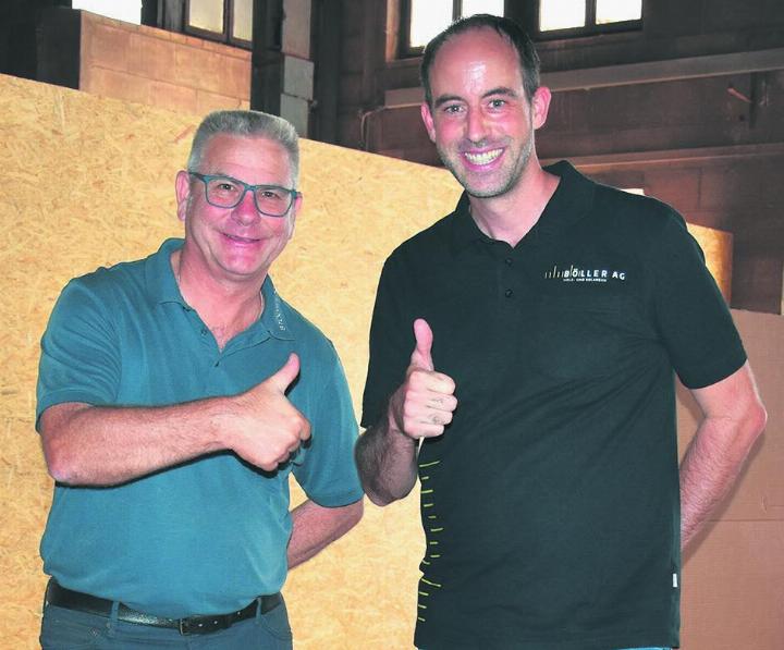 Patrick Uebelmann (links) und Dominik Küng freuen sich, dass «Gewerbe vor Ort» nun bald beginnt. Foto: Susanne Hörth