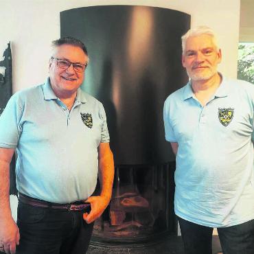 Historischer Schiessanlass - Roland Stoller (l.) und Christof Merkli veranstalten mit der SGB ein Schiessen mit nationaler Strahlkraft in Bremgarten. Bild: Marco Huwyler