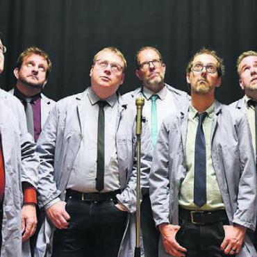 Leichtfüssig und unterhaltsam - A-cappella-Ensemble Integral mit seinem sechsten Programm «Hey Iris». Bild: zg