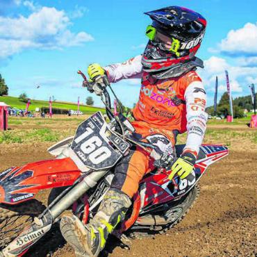 Gegen Ende Saison Massstab gesetzt - Beim Motocrossfahren darf man keine Angst haben. Bild: zg