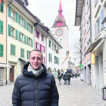 Ein Mann und sein Traumjob - Hier hat er so viele Erinnerungen: Gianni Wyler in der Bremgarter Altstadt.
