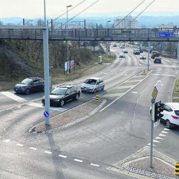 «Ein gewaltiges Projekt» - Vor Bremgarten kreuzen sich drei Kantonsstrassen. Ein Nadelöhr für so manchen Verkehrsteilnehmer. Bild: zg