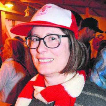 Emotionen und Emotionen - Gemeinderätin Claudia Long trug Fanartikel aus den 80er-Jahren.