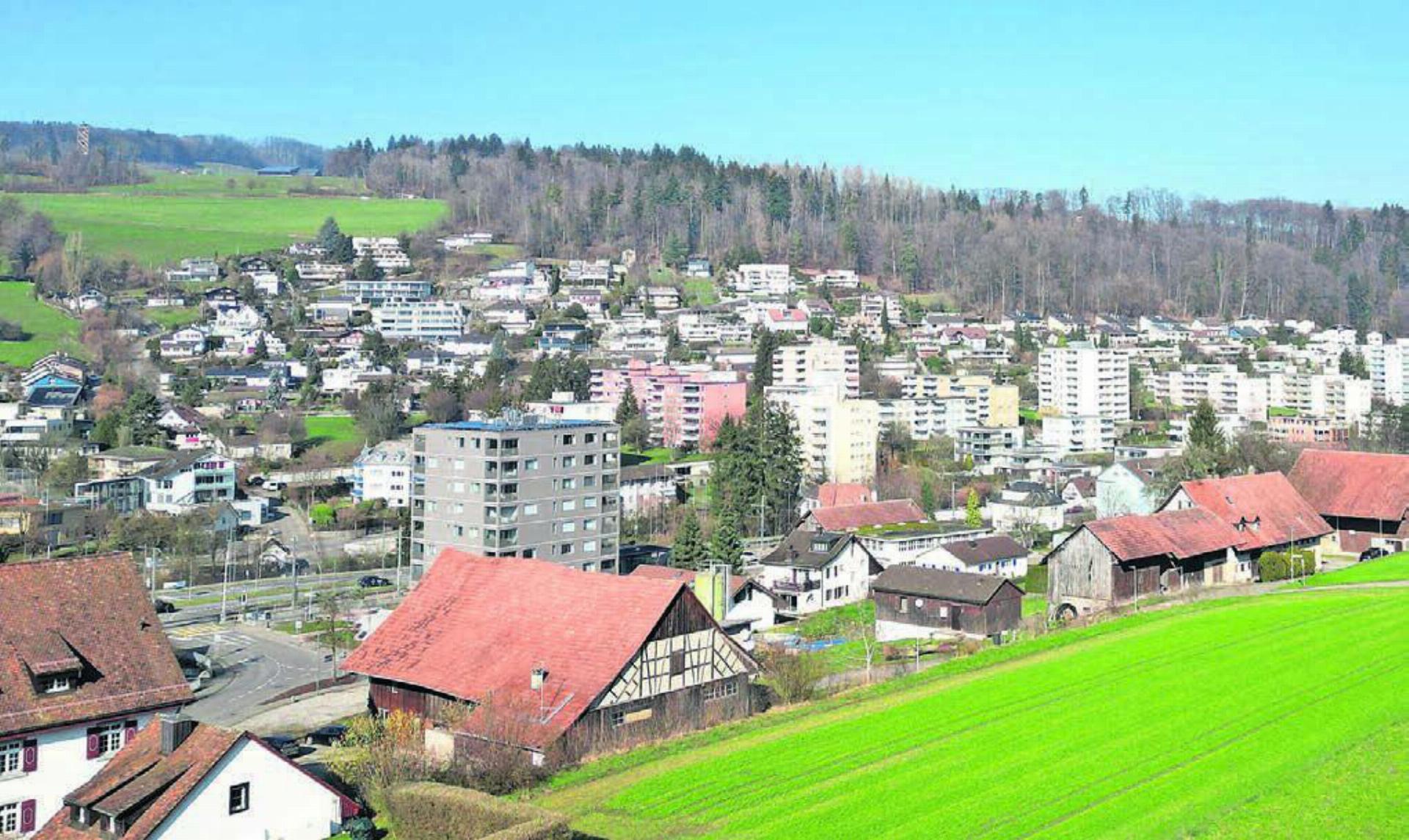 Rudolfstetten-Friedlisberg präsentiert einen guten Rechnungsabschluss mit einem Überschuss aufgrund einer höheren Bewertung der eigenen Liegenschaften. Dieses Geld hat die Gemeinde aber nicht flüssig. Bild: zg