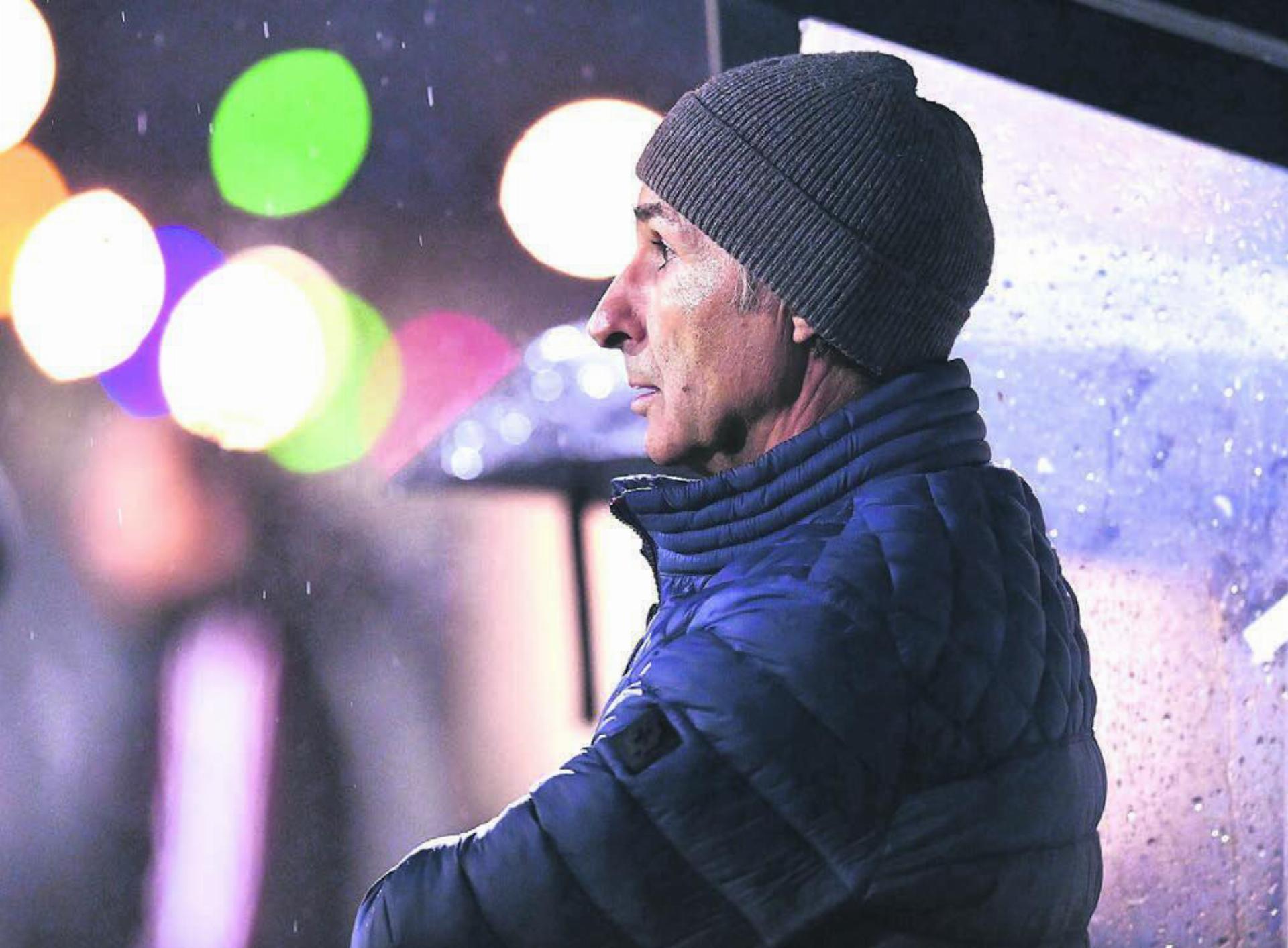 «Ob ich nächste Saison Trainer in Wohlen bin, steht in den Sternen»: FCW-Trainer Ryszard Komornicki. Bild: awa - Das Bild wird blockiert. – Möglicherweise durch einen aktiven Adblocker.