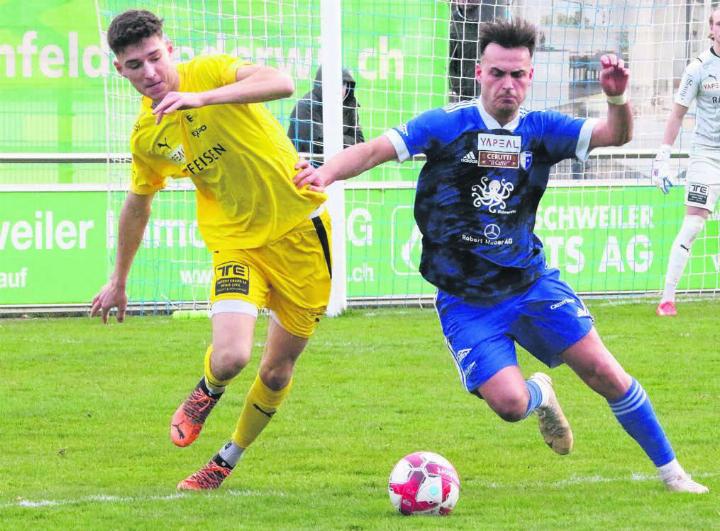 Mit der Leistung der Mannschaft ist Leotrim Nitaj (rechts) zufrieden. Mit dem Ergebnis nicht. Bild: Josip Lasic