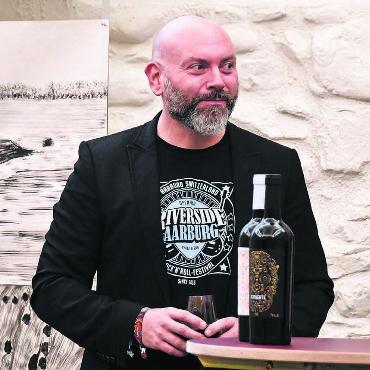 «Kreativität ist Zauberkraft» - Der Werber des Jahres Dennis Lück konnte dem Jahr 2022 auch Gutes abgewinnen. Und für 2023 ist er, wie praktisch in allen Lebenslagen, überzeugter Optimist: «Kreativ sein ist die schönste Form der Problembewältigung. Bild: Archiv / dm