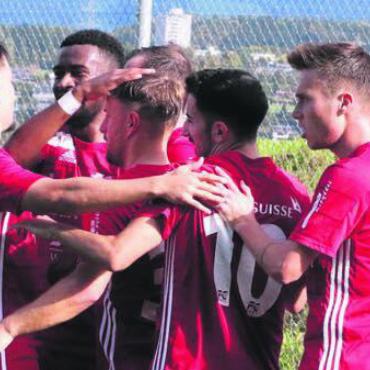 Den Leader zu Fall bringen - Die Murianer brauchen dringend Punkte in den letzten drei Spielen. Bild: Archiv