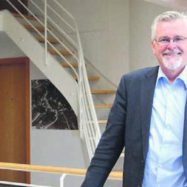 Stets für das Dorf - Viel Zeit hat Hans-Rudolf Müller in den letzten elf Jahren im Gemeindehaus verbracht. «Es war eine tolle Zeit», sagt er. Bild: ake