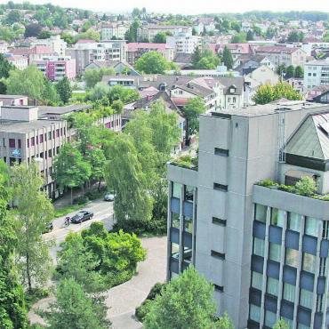 Wirkt wie beabsichtigt - Beitragsempfangenden Gemeinden sind tendenziell zufriedener mit dem Finanzausgleich als solche, die zahlen. Bild: Archiv