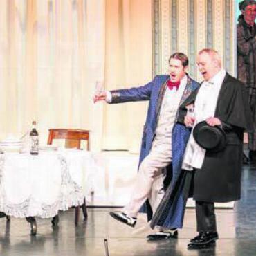 Ein fulminanter Start - «Die Fledermaus» läuft bis Mitte Mai im Bremgarter Casino. Bild: hus