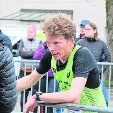 Sportlich attraktiver Lauf - Adrian Lehmann hat sich komplett verausgabt. Für den Sieg hat es dem Langstreckenläufer dennoch nicht gereicht, ...