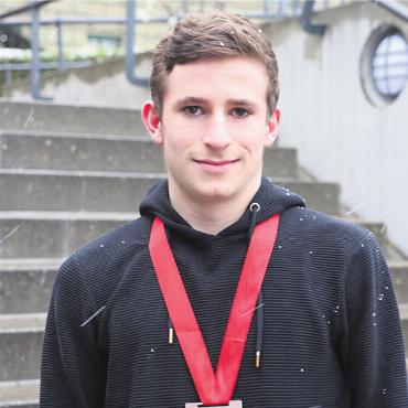 Villmerger Mathe-Talent - Eric Wermelinger konnte im Final sein Können beweisen. Bild: zg