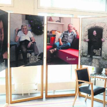 Weil die Bilder täuschen können - Die Ausstellung im Eingangsbereich des Restaurants lädt ein, den Geschichten der soeben porträtierten Menschen zu lauschen. Bilder: Chregi Hansen